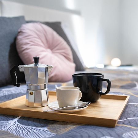 Free Parking Tiny House Wifi Netflix 15 Minuti Dal Duomo Διαμέρισμα Μιλάνο Εξωτερικό φωτογραφία