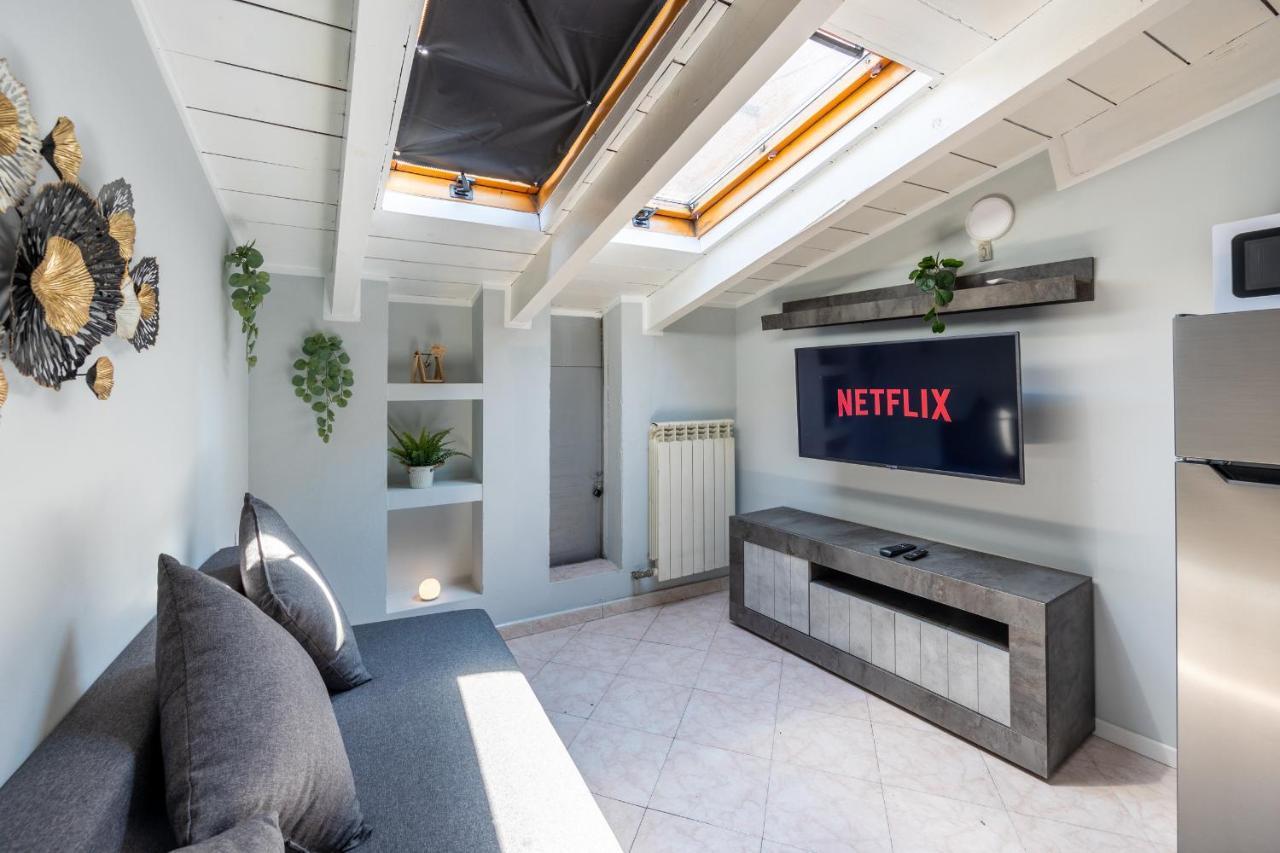 Free Parking Tiny House Wifi Netflix 15 Minuti Dal Duomo Διαμέρισμα Μιλάνο Εξωτερικό φωτογραφία