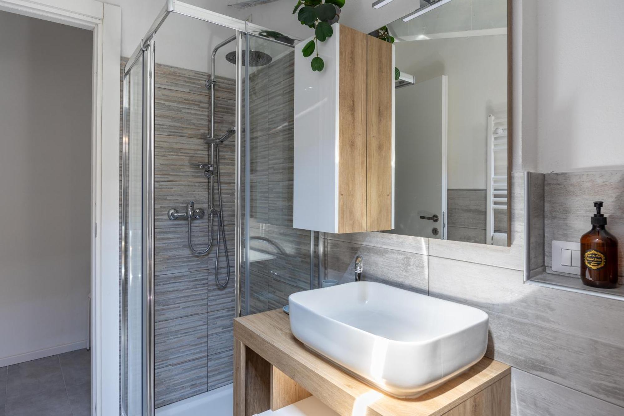 Free Parking Tiny House Wifi Netflix 15 Minuti Dal Duomo Διαμέρισμα Μιλάνο Εξωτερικό φωτογραφία