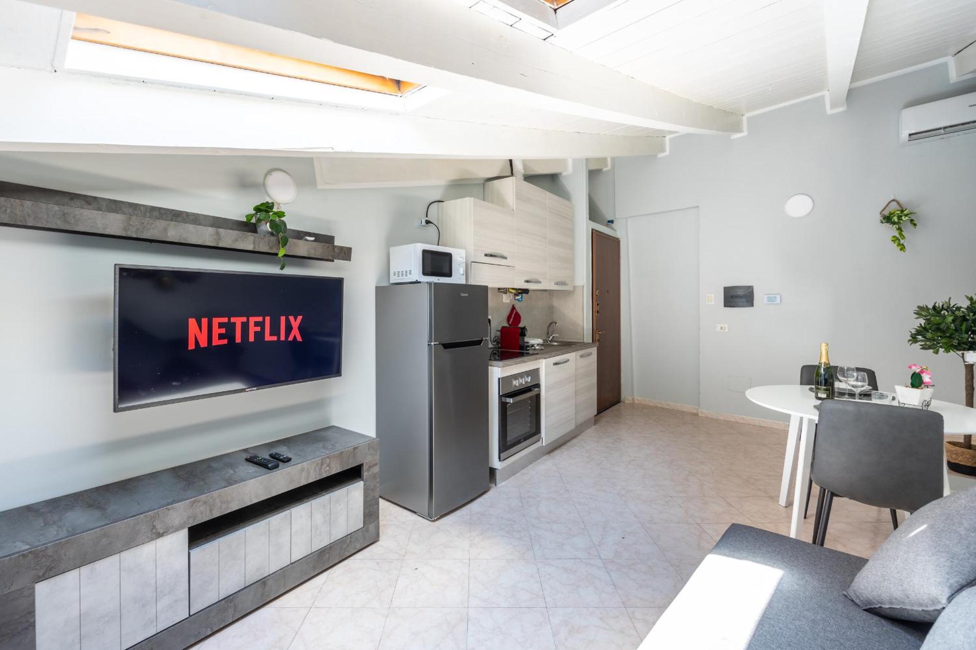 Free Parking Tiny House Wifi Netflix 15 Minuti Dal Duomo Διαμέρισμα Μιλάνο Εξωτερικό φωτογραφία
